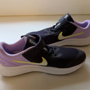 Nike Kids Black and Lavender Sneakers